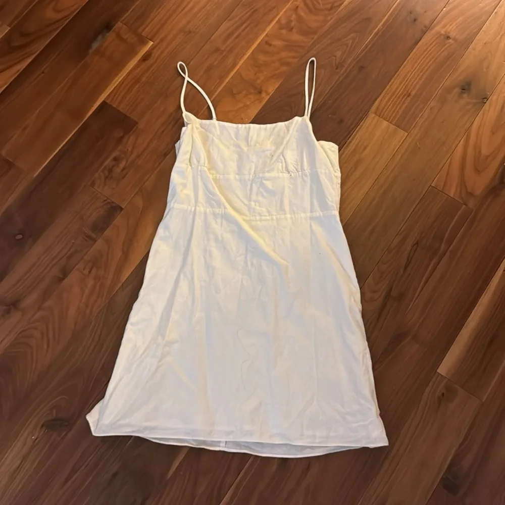 Aritzia Sunday Best Ennis Linen Mini Dress - Picture 3 of 4